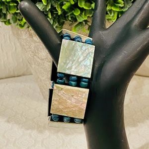 O6-BUNDLE ONLY! Abalone Shell & Wood Stretch Bracelet